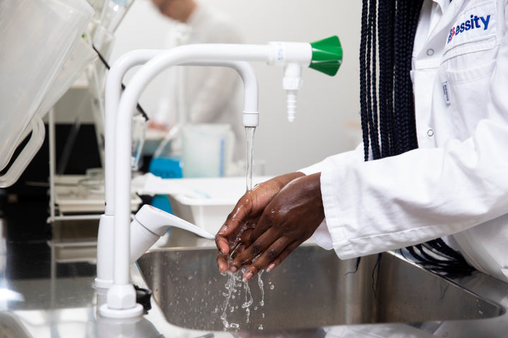Lavado de manos clínico: técnica y procedimiento